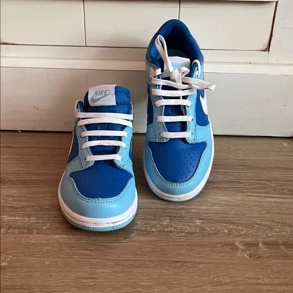 Nike Dunk Low Kids - Picture 2 of 10